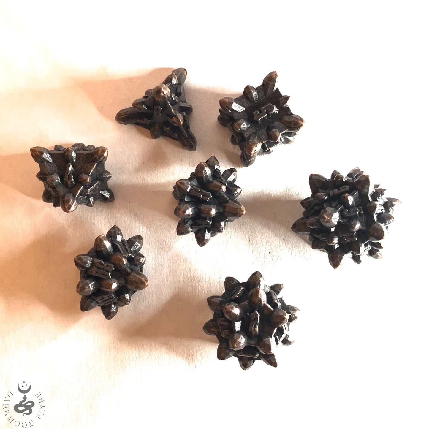 DnD 7 Dragon Spikes Ancient Copper Crystalline Shaped Solid Heavy Metal Polyhedral Dice Set With A Fairtrade Cotton Storage Pouch - Darkmoon Fayre