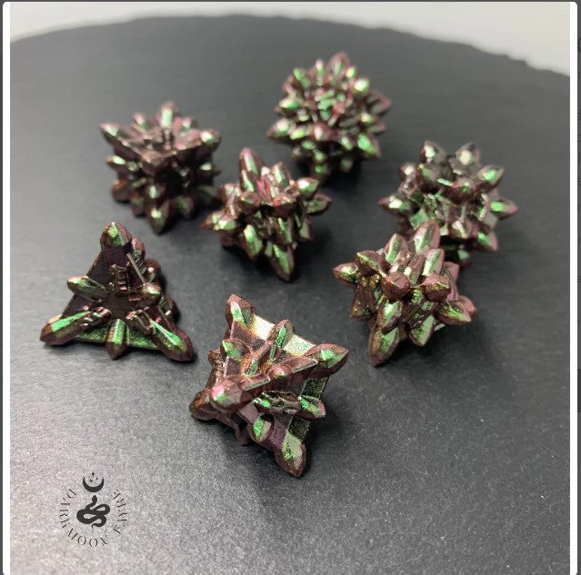 DnD Enchanted Necromancy Crystalline Shaped Solid Heavy Metal Polyhedral 7 Dice Set With A Fairtrade Cotton Storage Pouch (green/purple/magenta) - Darkmoon Fayre