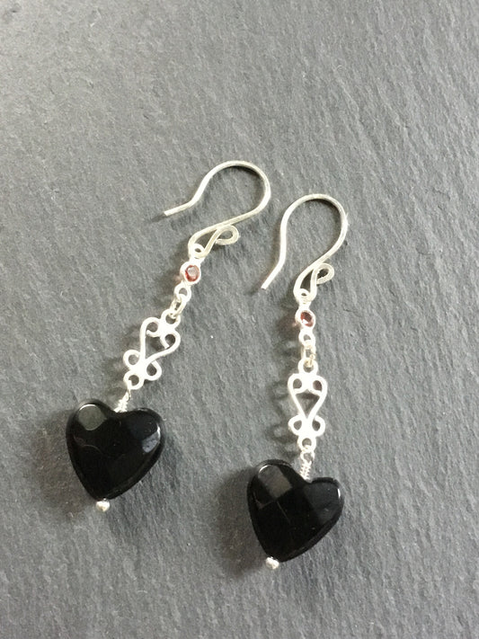 Bloody Valentine Earrings. Black Onyx Hearts, Faceted Garnets. All 925 Sterling Silver - Darkmoon Fayre