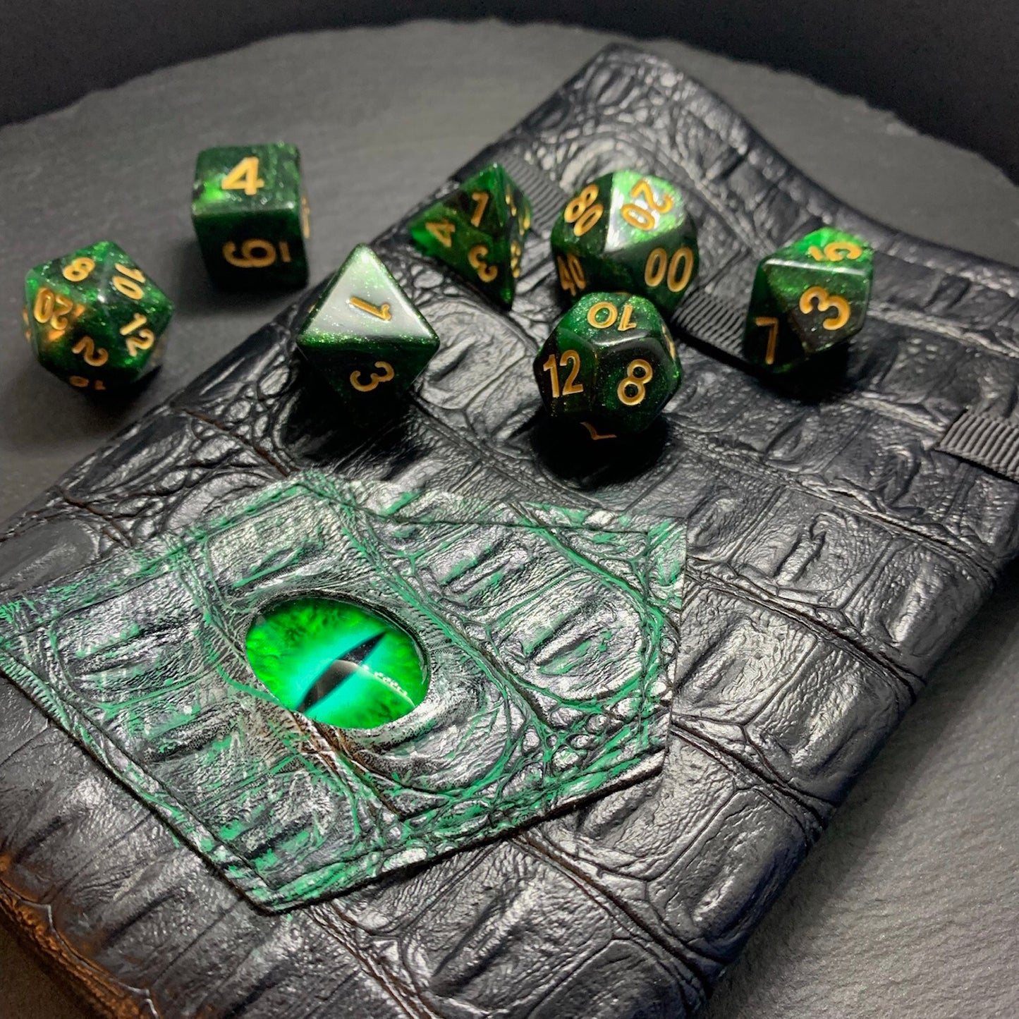 Green Conjuration DnD 7 Dice Set And Hand Painted Dragon Eye Pouch Set In Vegan Leather - Darkmoon Fayre