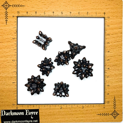 DnD 7 Dragon Spikes Ancient Copper Crystalline Shaped Solid Heavy Metal Polyhedral Dice Set With A Fairtrade Cotton Storage Pouch - Darkmoon Fayre