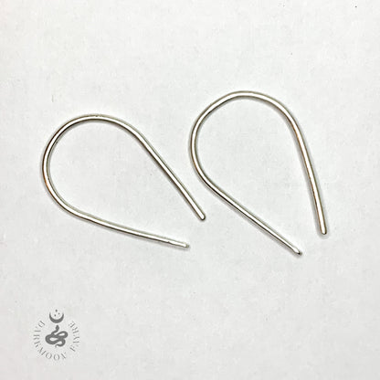 Hand Forged Minimalist Horseshoe Threader Earrings In 925 Sterling Silver - Darkmoon Fayre