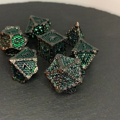 DnD Chromatic Green Dragonscale Solid Heavy Metal Polyhedral 7 Dice Set With A Fairtrade Cotton Storage Pouch (green/gunmetal)