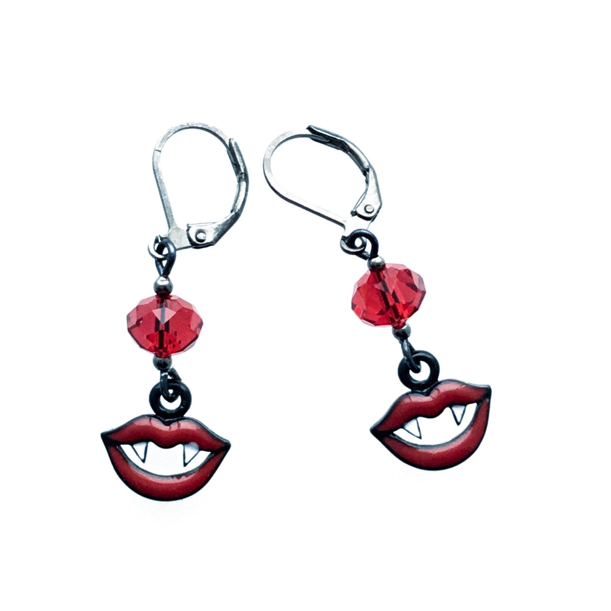 Love At First Bite Earrings. Vampire Lips & Fangs. Blood Red Glass Beads. Gunmetal. Halloween - Darkmoon Fayre