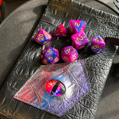 Purple Blue Pearlescent DnD 7 Dice Set And Hand Painted Dragon Eye Pouch Set In Vegan Leather - Darkmoon Fayre